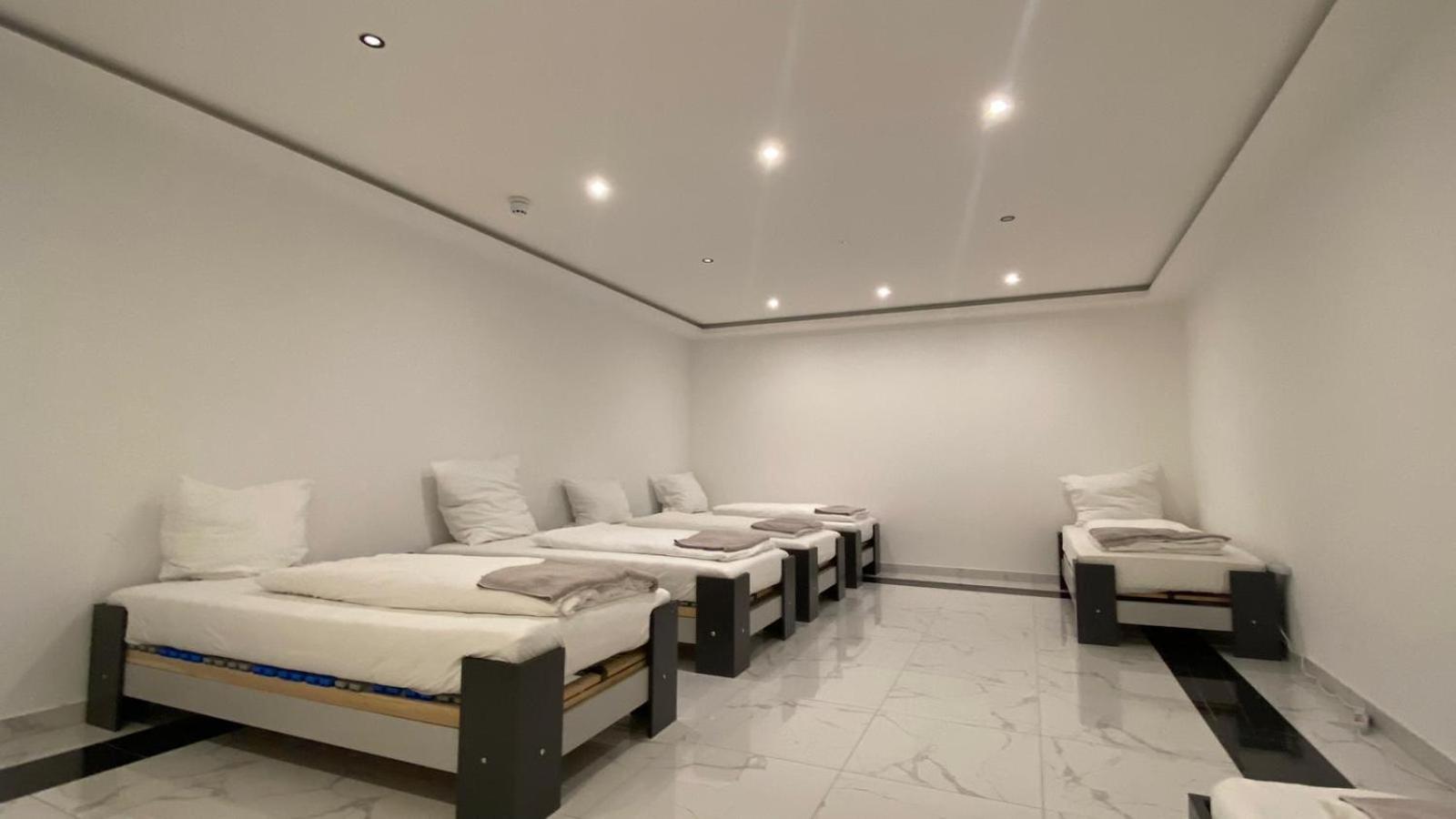סינדלפינגן Hotel Business Bay Das Ehemalige Staycation Hotel מראה חיצוני תמונה